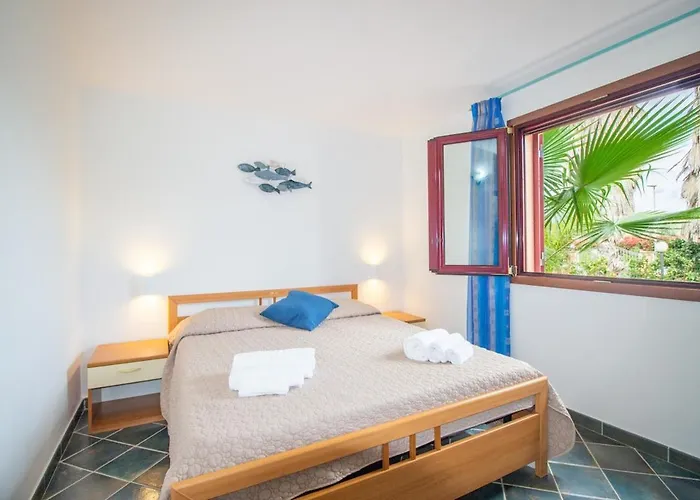 Waves Apartment, Only 250m From The Sea Holiday home *